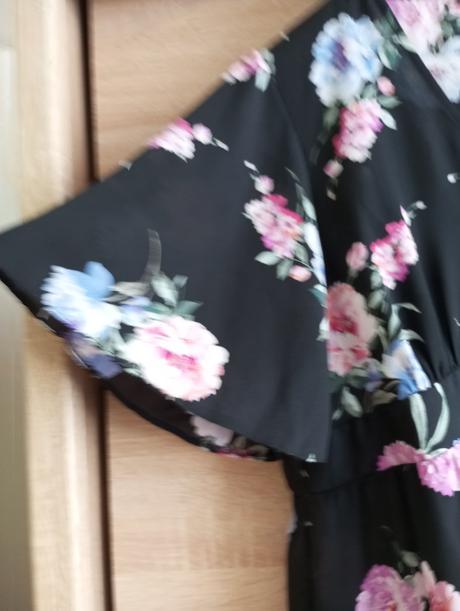 Prehoz na plavky/tunika xl čierny kvety, primark,xl