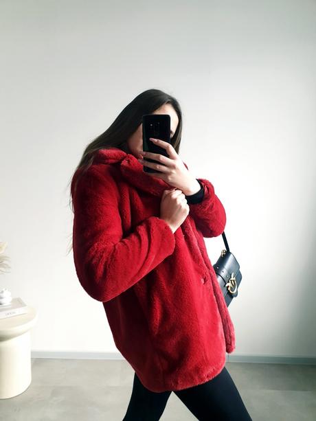 Červený kožúšok m, h&m,m