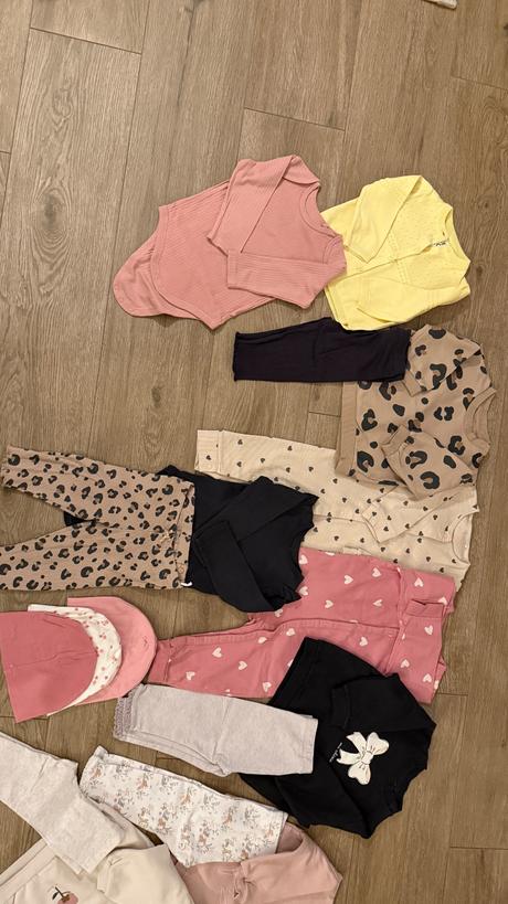 Balík oblečenia, 68–80