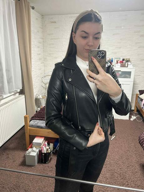 Nosena koženkova bunda veľkosť s, s