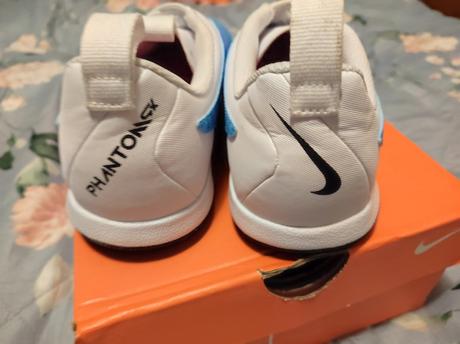 Turfy nike phantoms 3,5y, nike,35