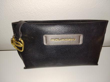 Kožená kozmetická taštička piquadro, 