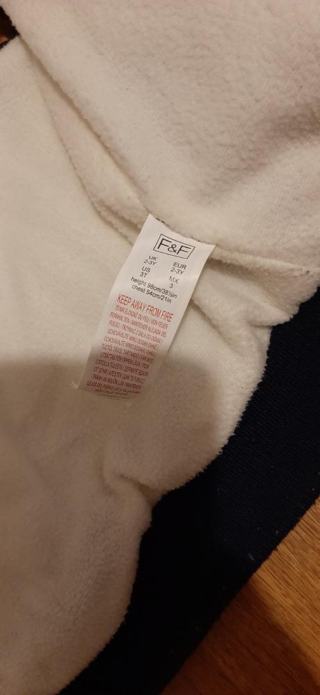 Hunata vesticka, f&f,98