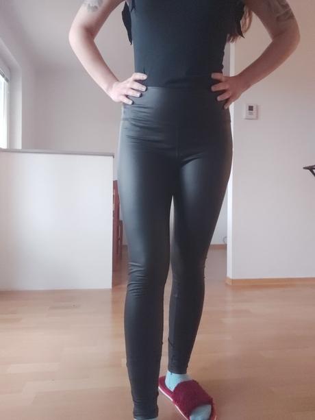 Čierne zateplené legíny., s