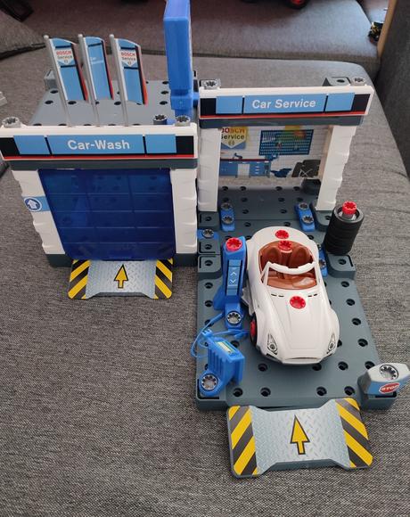 Klein bosch servise opravovna z autoumyvarňou, 