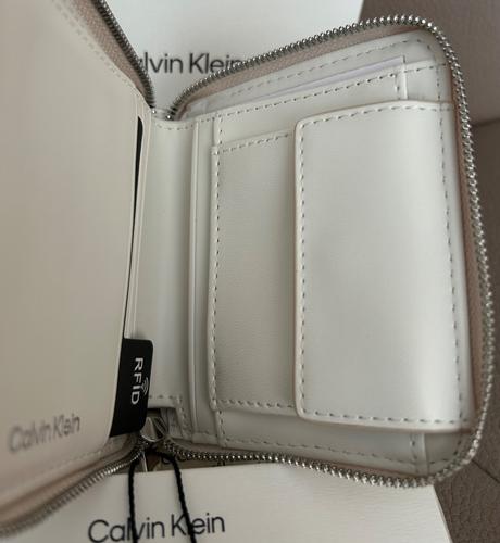Peňaženka calvin klein, calvin klein