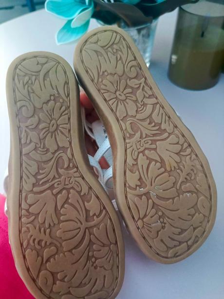 Sandálky, cupcake,27