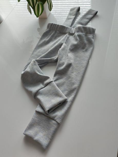 Rebrované, rastúce legínky na traky, 80