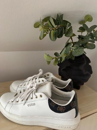 Guess tenisky, guess,39