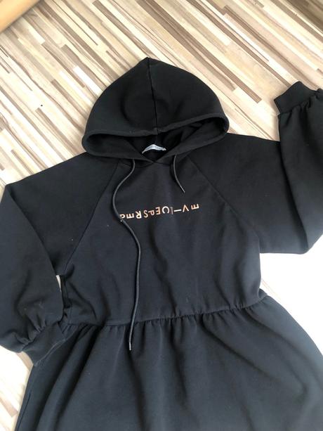 Štýlová mikina minisaty, 