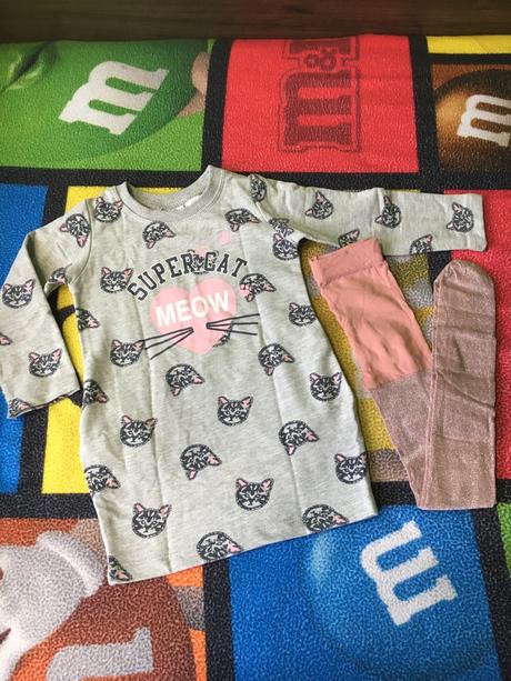 Dievčenské šaty, 92