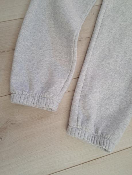 Sivé tepláky h&m, h&m,140