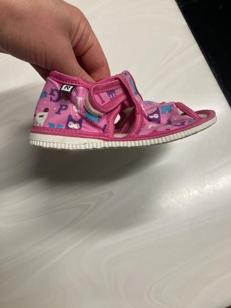 Papučky rak, rak,24