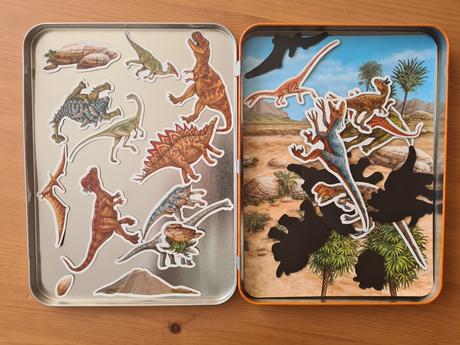 Plechová krabička s magnetkami dinosaurov, 