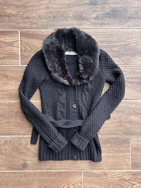 Zara sveter s kožušinkou s, zara,s