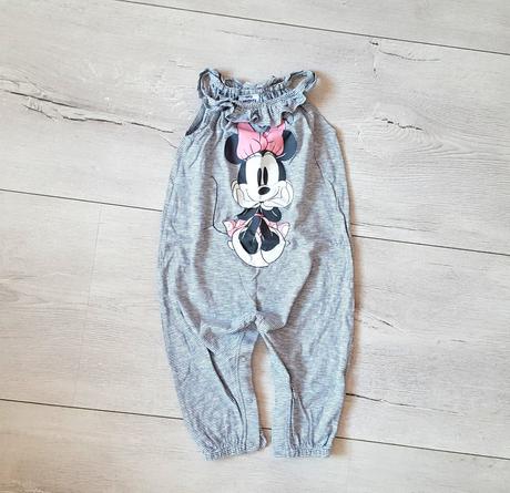 Minnie overal, next,92