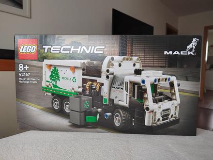Lego technic - smetiarske vozidlo 42167,