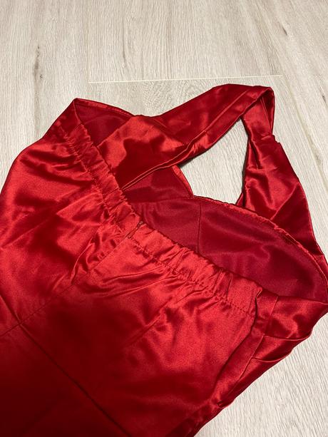 Spoločenské šaty, s