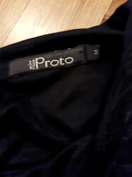 Dámské šaty proto č.m, m