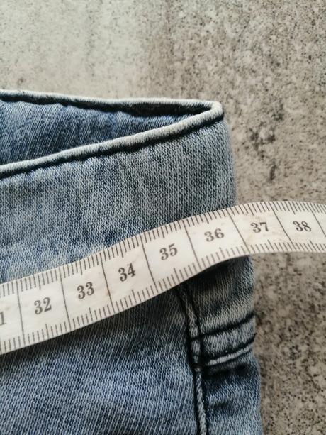 Kvalit. rifľové šortky v146-152,9-12r.,ba elast., lindex,146