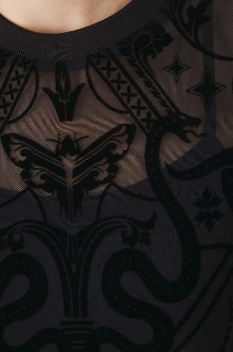 Vzorovaný top s tričkom - s, s