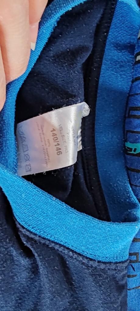 9x pyžamo vrchný diel, 140