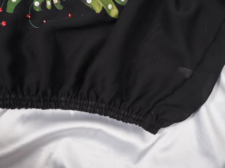 Kvalitná vzdušná blúzka, s