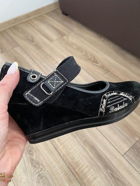 Topánky, balada,36