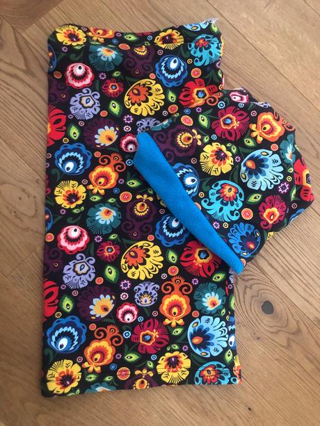 Čiapka a nákrčník babafolk, 86