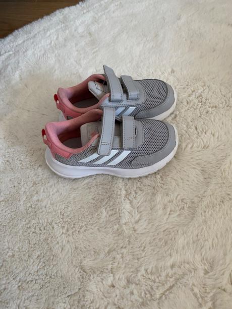 Botasky adidas 26 a 27, adidas,27