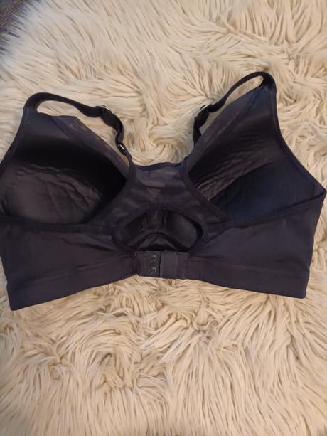 Športová podprsenka, h&m,75c