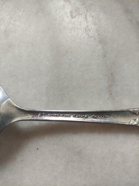 Postriebrená vintage lyžica, 