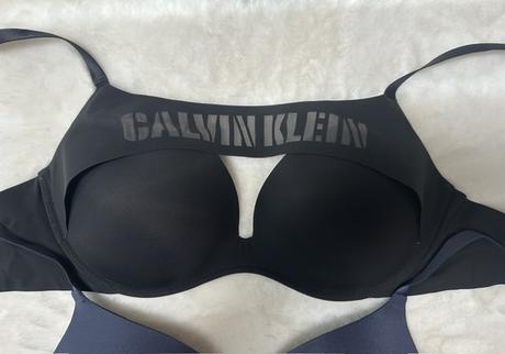 Podprsenka push up zn. calvin klein originál, calvin klein,80b