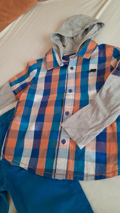 Nohavice a košele, 104–116