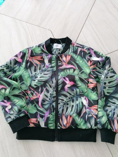 Bomberka, reserved,146