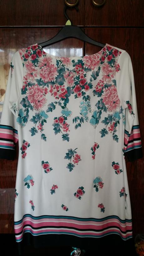 Kvietkovane šaty, primark,46