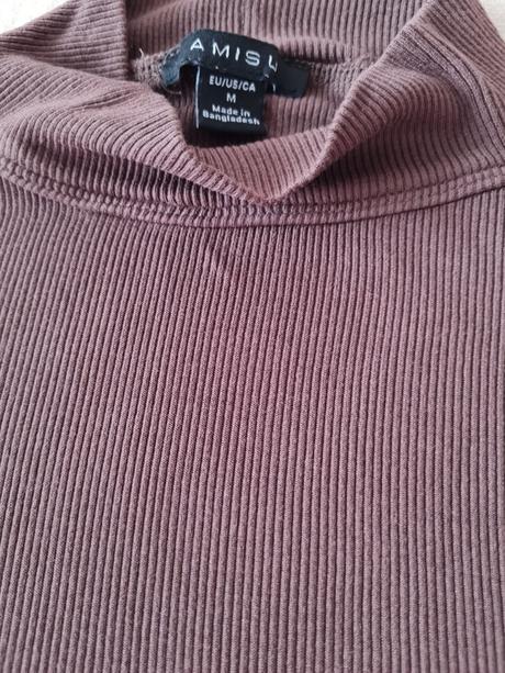 Hnedý top so stojáčikom, amisu,m