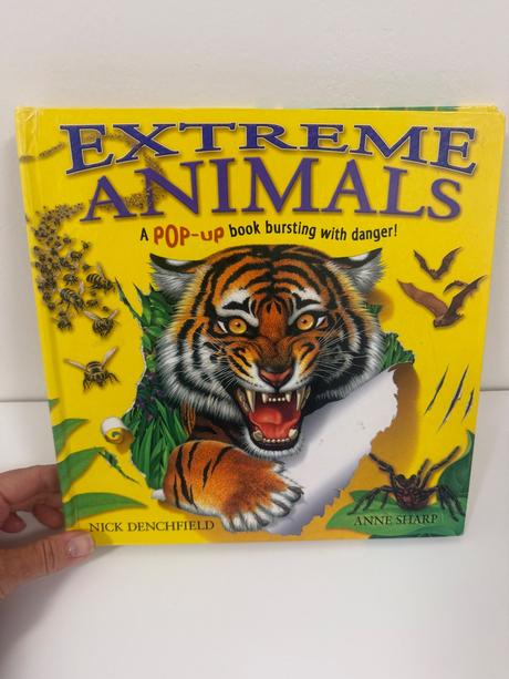 Pop up 3d kniha exreme animals,