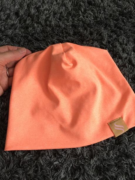 Kvalitne 3ks jar/jeseň čiapky zn.reserved, rebel, 146