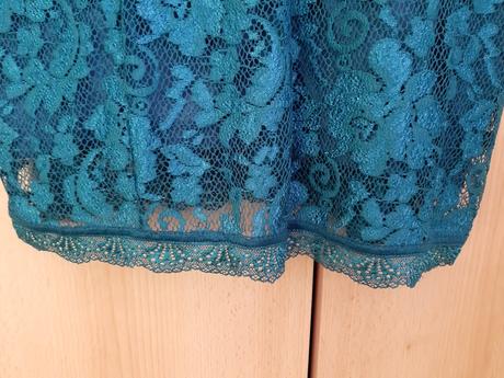 Spoločenské šaty, m