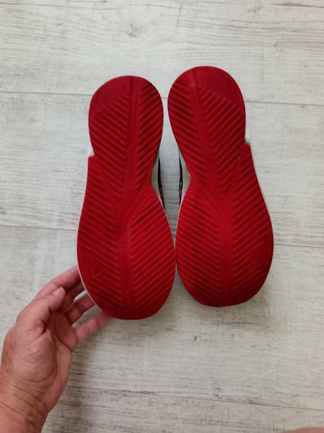 Tenisky na suchý zips, adidas,39