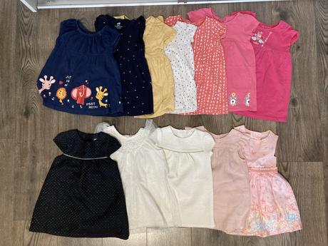 Balík oblečenia dievča 62-92 vyše 50 kusov, 68–80