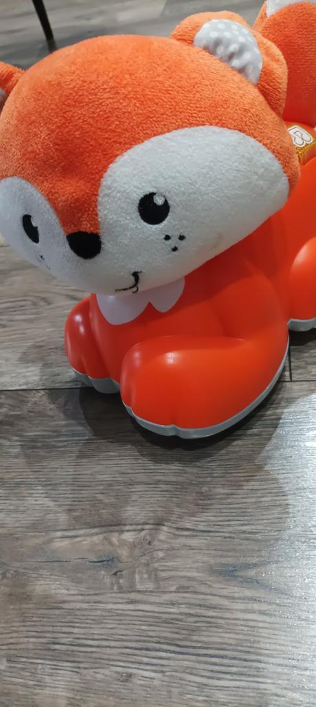 Interaktívna líška fisher price,