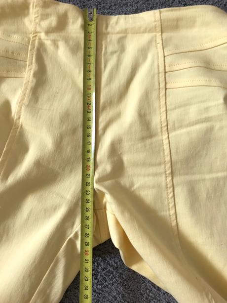 Žlté letné nohavice, 40