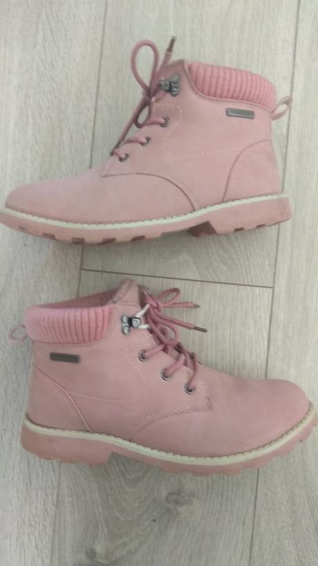 Topanky na donosenie, 37