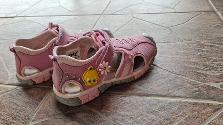 Topánky od 19-29, 24