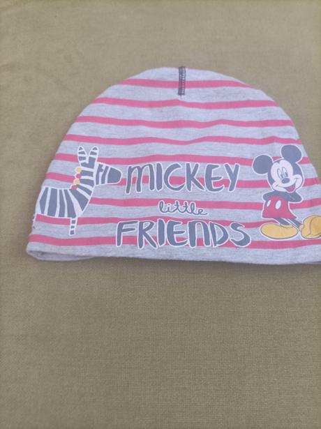 Čiapka, disney,92