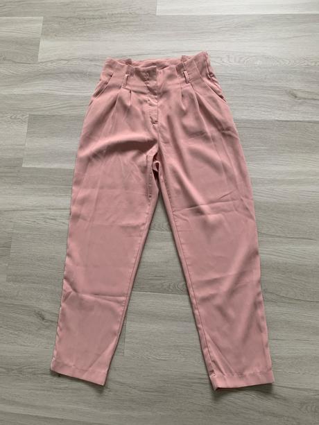 Elegantne nohavice, amisu,36