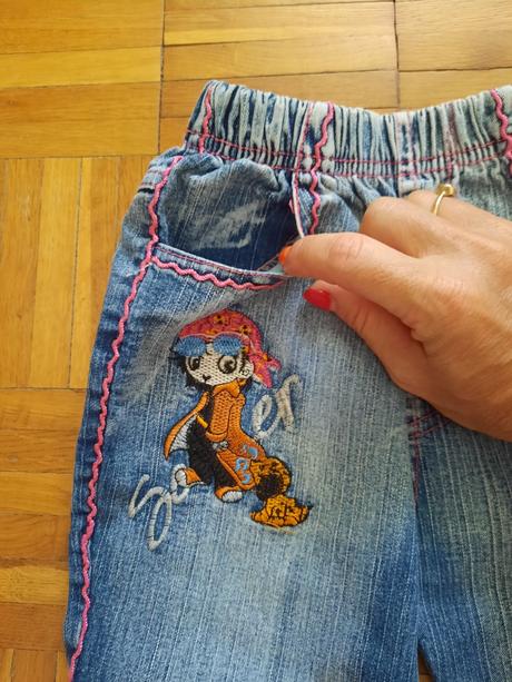 Dievčenské rifle, 98