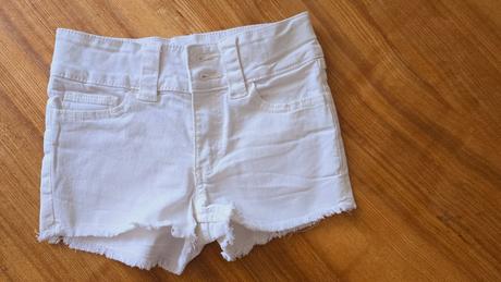 Biele kraťasy 134, h&m,134